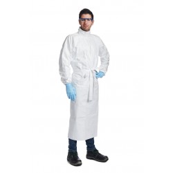 Tyvek IsoClean Chemo-Gown, Size SM